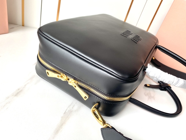 スーパーコピーブランドバッグ着用イメージ